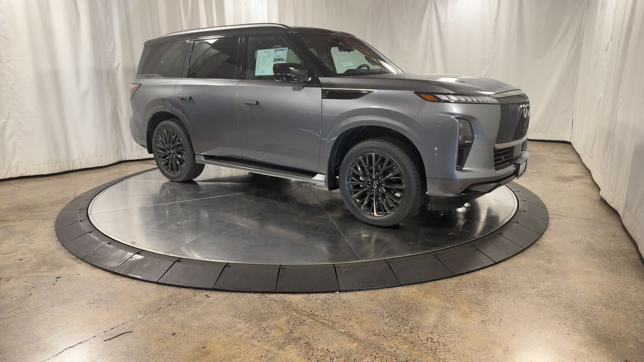 2026 Infiniti QX80 photo 2