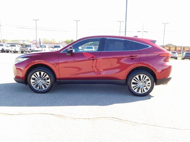 2023 Toyota Venza Limited photo 2