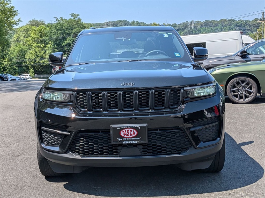 2023 Jeep Grand Cherokee Altitude photo 9