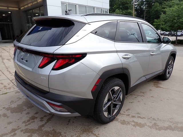 2025 Hyundai Tucson SEL photo 2
