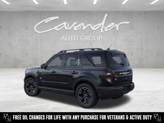 2025 Ford Bronco Sport Outer Banks photo 2