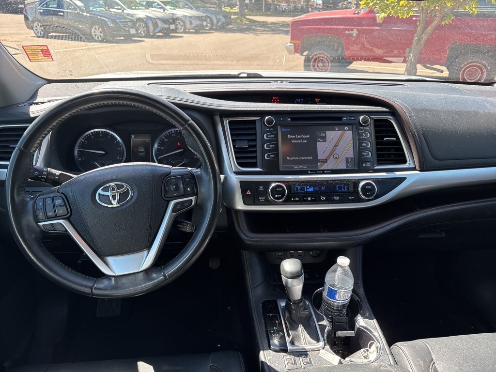 2019 Toyota Highlander XLE photo 10