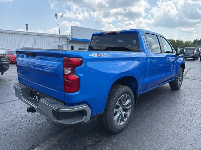 2026 Chevrolet Silverado 1500 LT photo 3