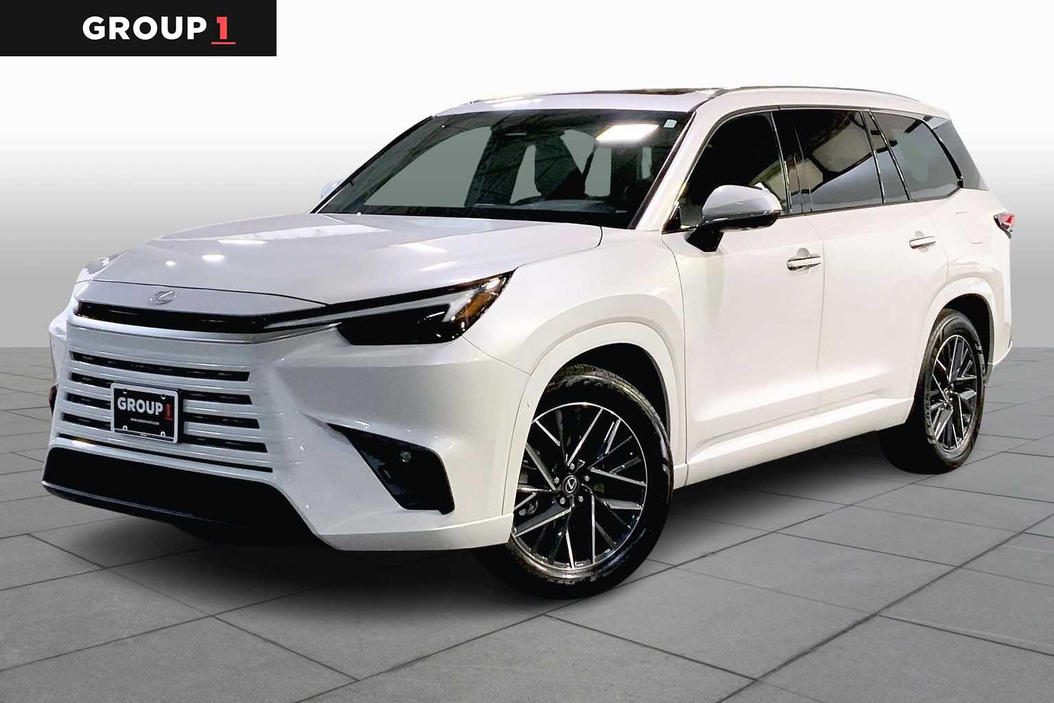 2025 Lexus TX Premium's photo