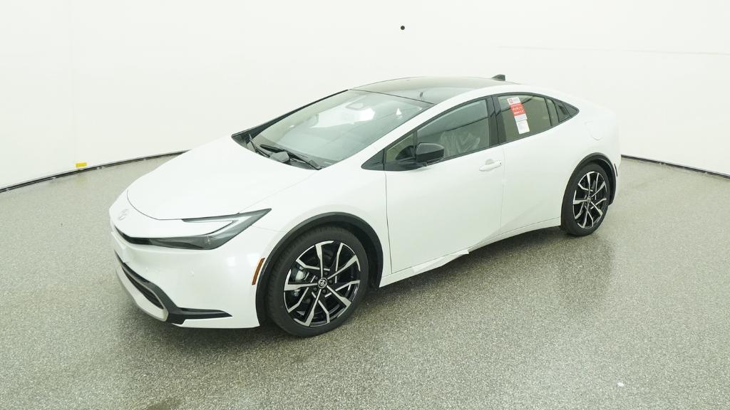 2026 Toyota Prius XSE Premium's photo