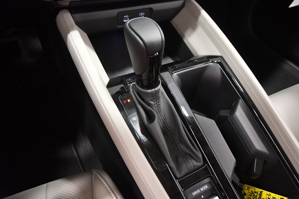2025 Honda Accord Hybrid EX-L photo 22