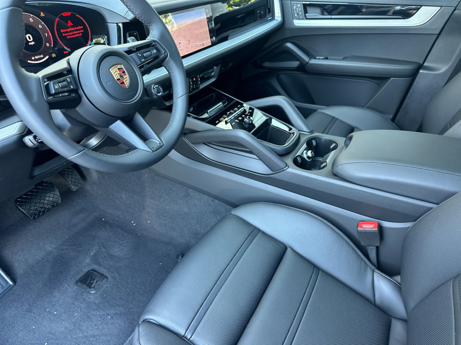 2025 Porsche Cayenne Coupe photo 5