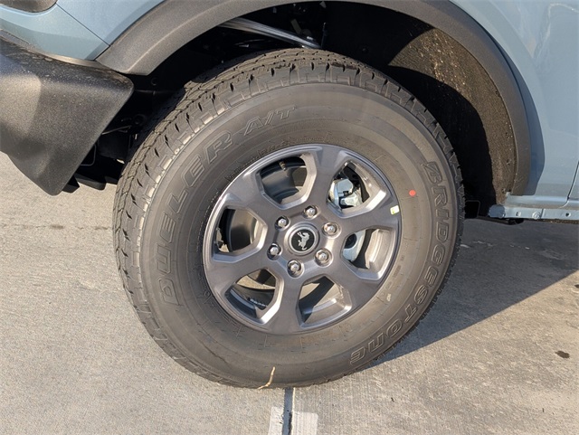 2025 Ford Bronco Big Bend photo 4