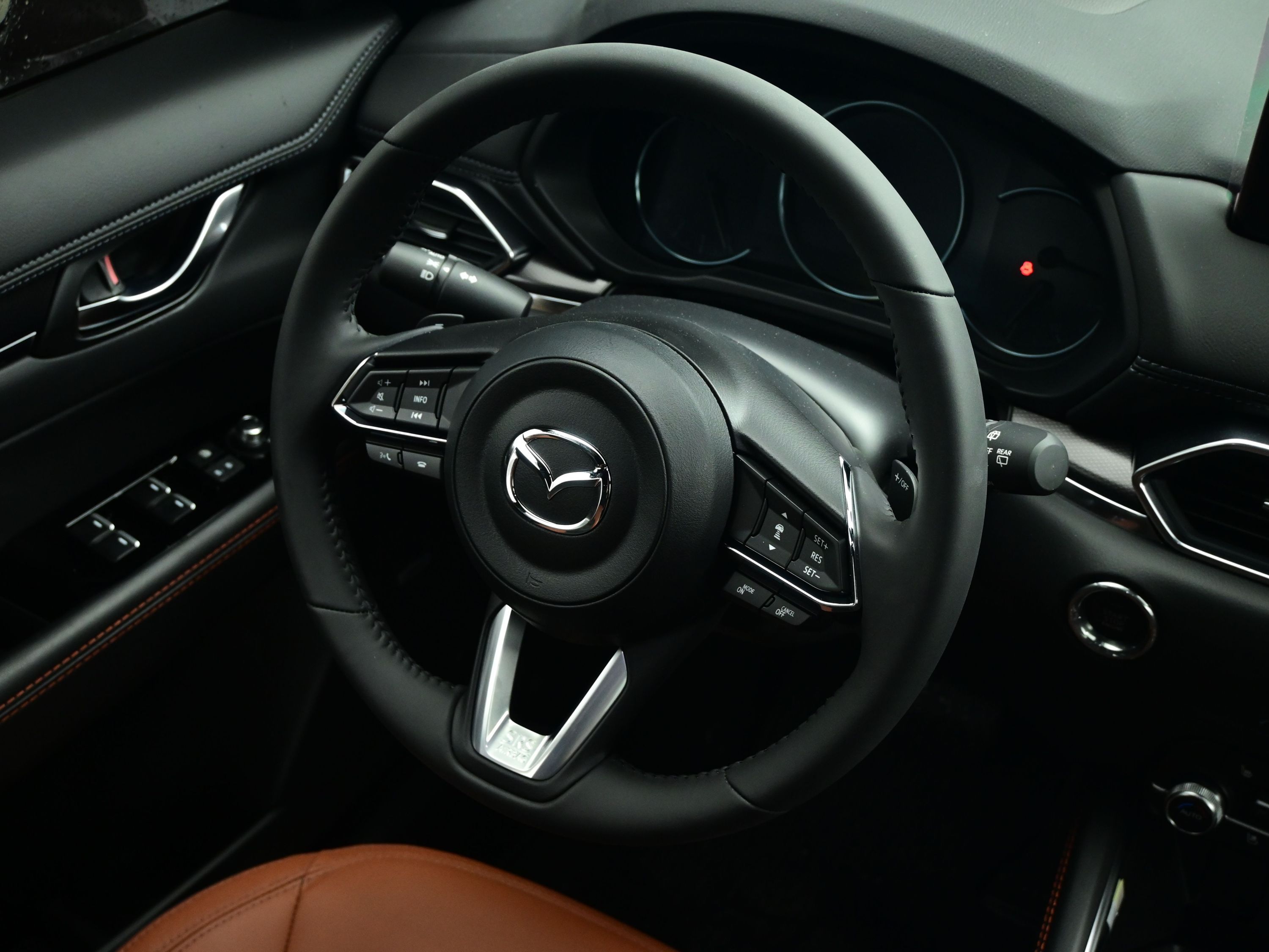 2025 Mazda CX-5 2.5 Carbon Turbo photo 10