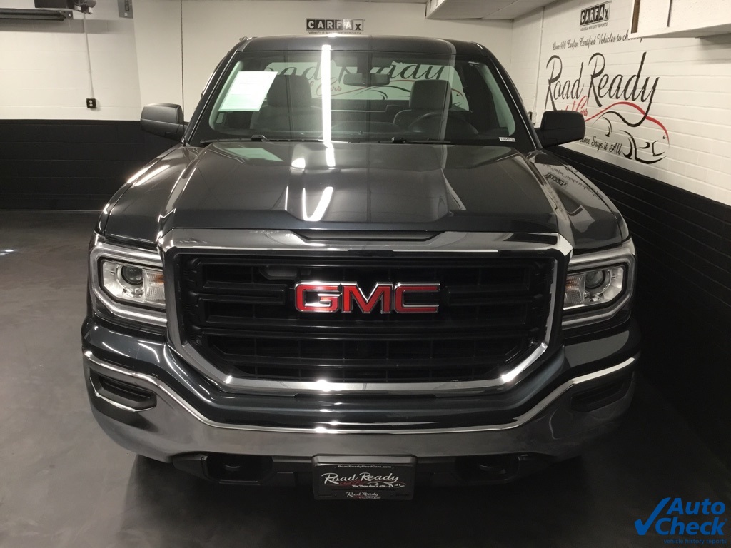 2017 Gmc Sierra 1500 Base photo 4