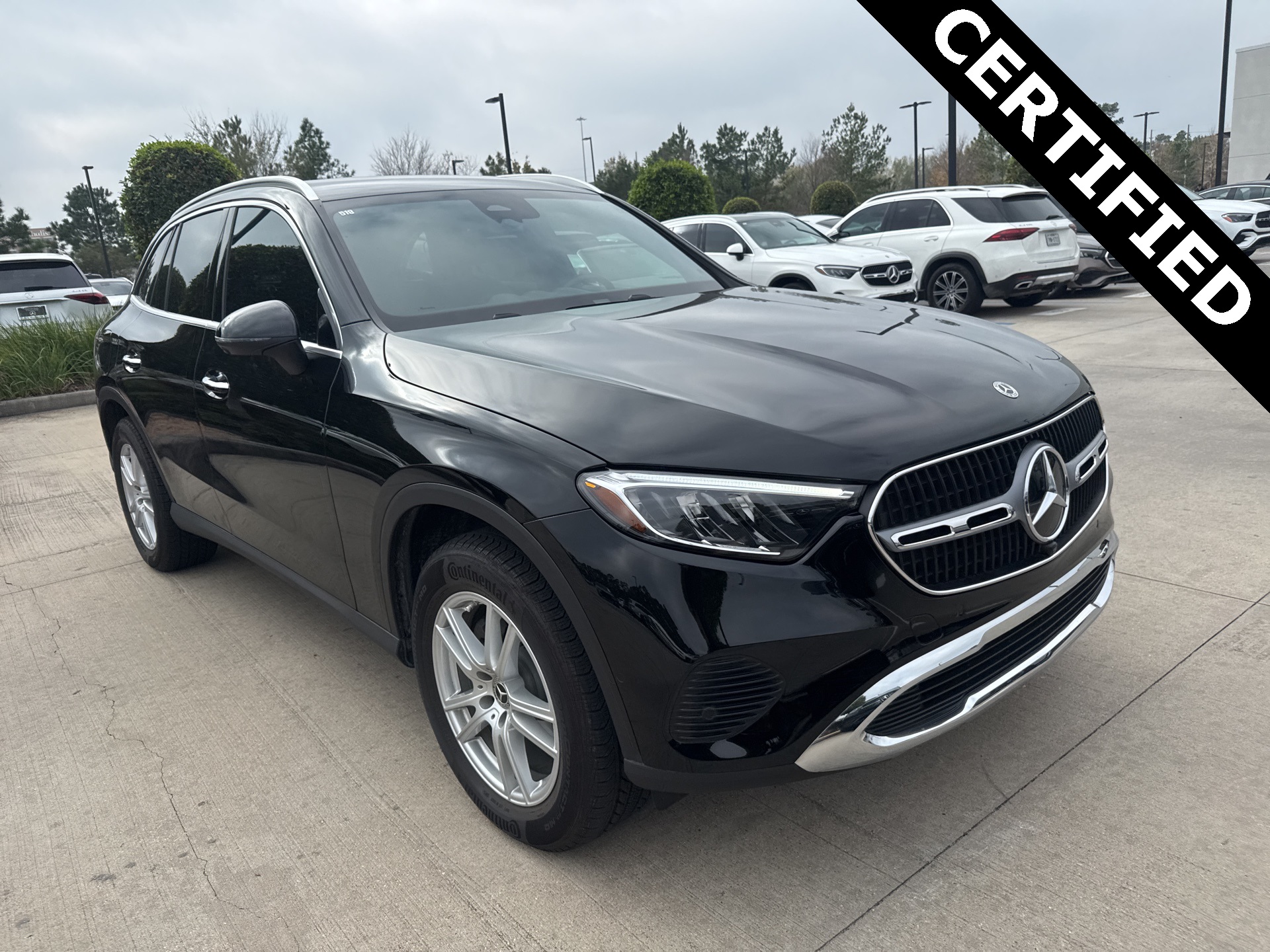 2025 Mercedes-Benz GLC Base's photo