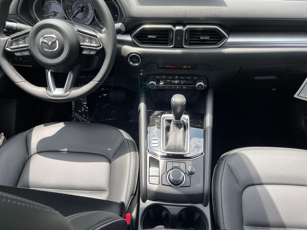 2025 Mazda CX-5 2.5 S Preferred photo 9