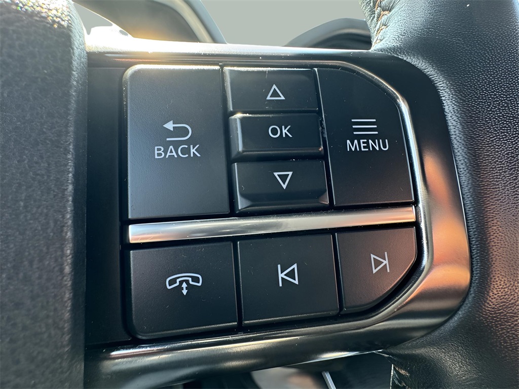 2022 Ford F-150 Platinum photo 19