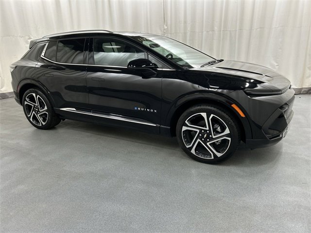 2026 Chevrolet Equinox EV 2LT's photo