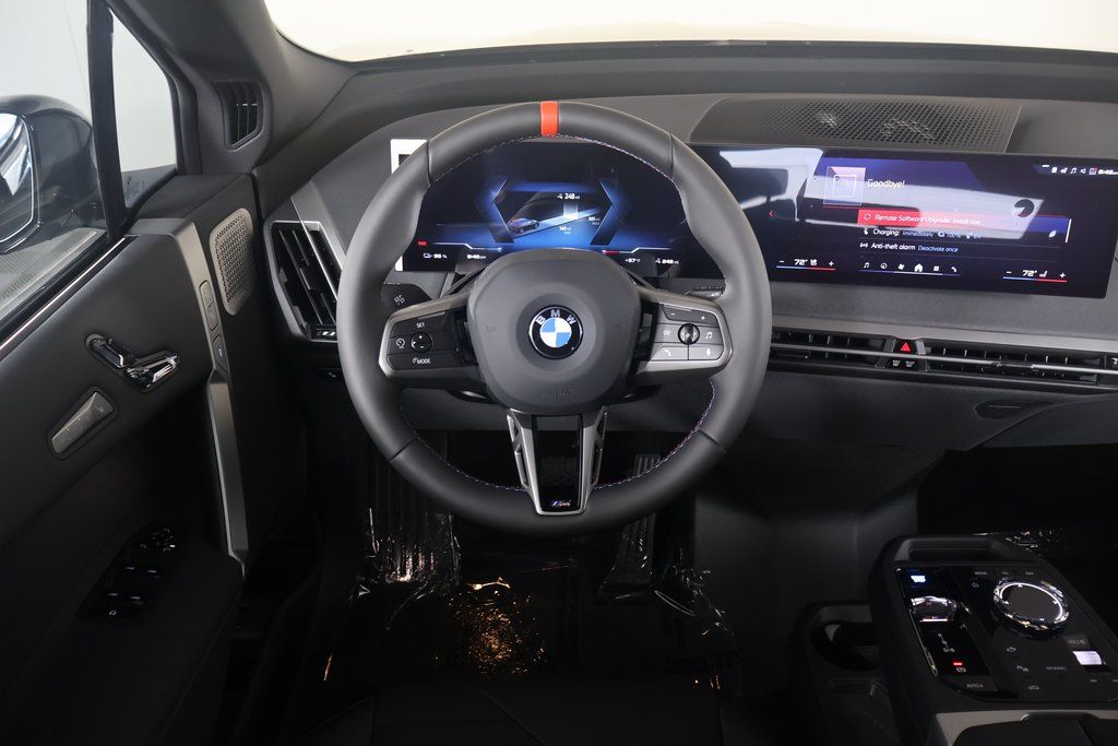 2025 Bmw iX photo 3
