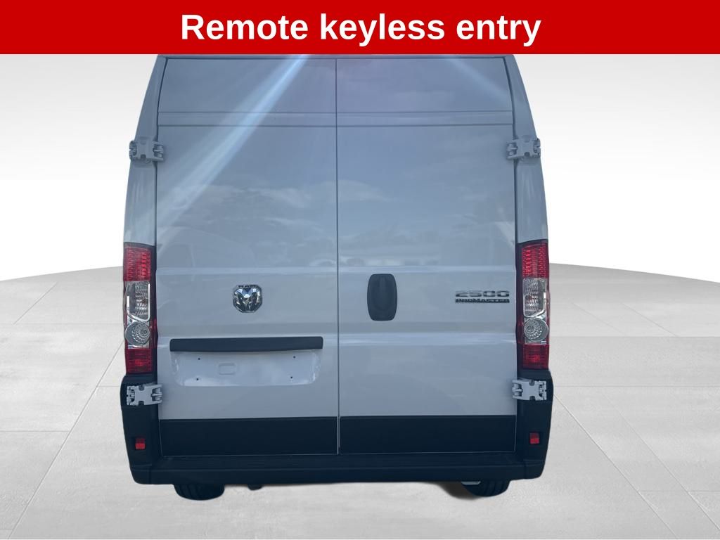 2025 Ram ProMaster 2500 photo 4