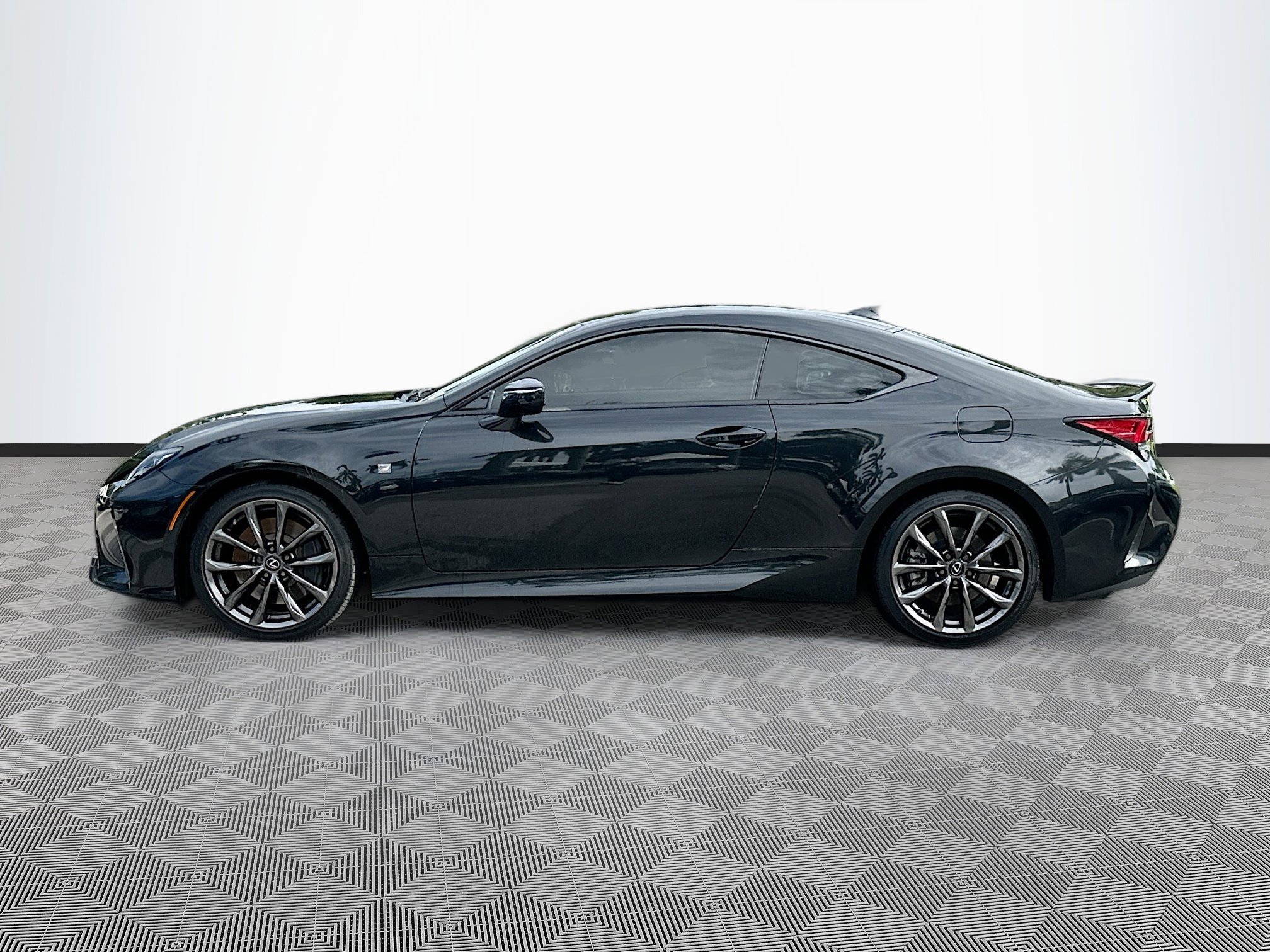 2022 Lexus RC 300 F SPORT photo 4