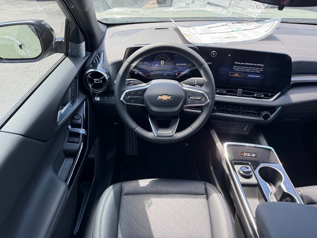 2026 Chevrolet Equinox LT photo 13