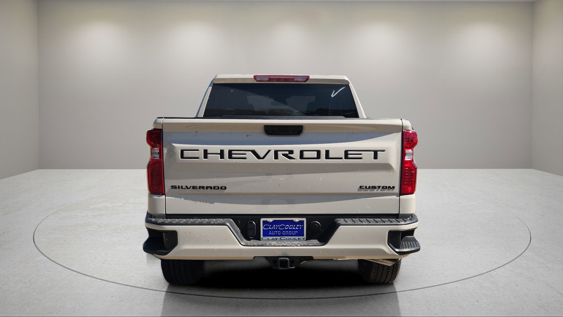 2026 Chevrolet Silverado 1500 Custom photo 4