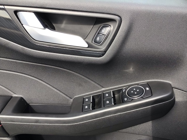 2023 Ford Escape ST-Line photo 18