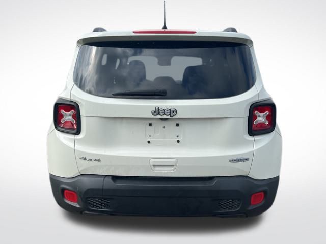 2018 Jeep Renegade Latitude North Edition photo 3