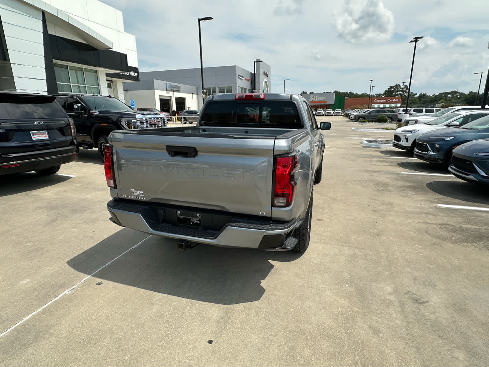 2023 Chevrolet Colorado LT photo 6