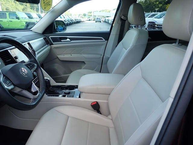 2022 Volkswagen Atlas SE Technology photo 11
