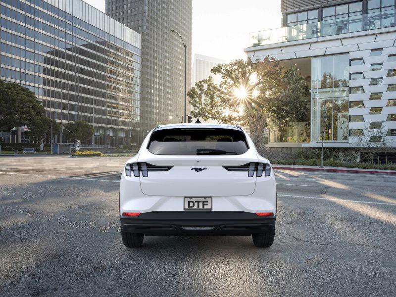 2025 Ford Mustang Mach-E Select photo 4