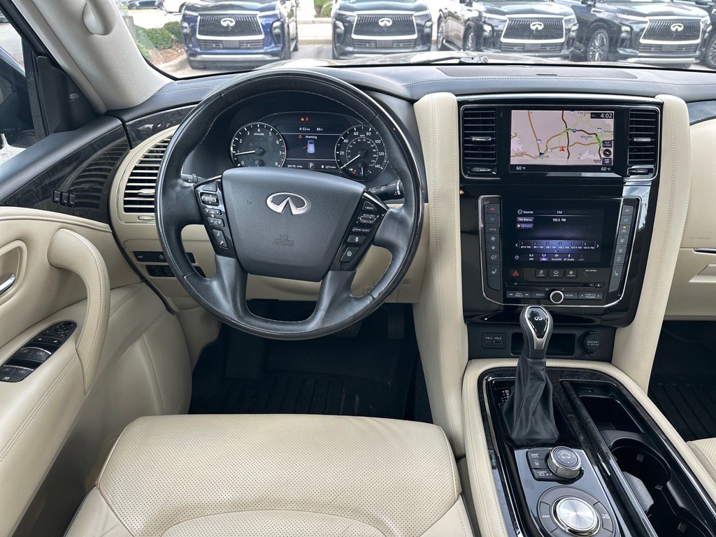 2020 Infiniti QX80 Luxe photo 11