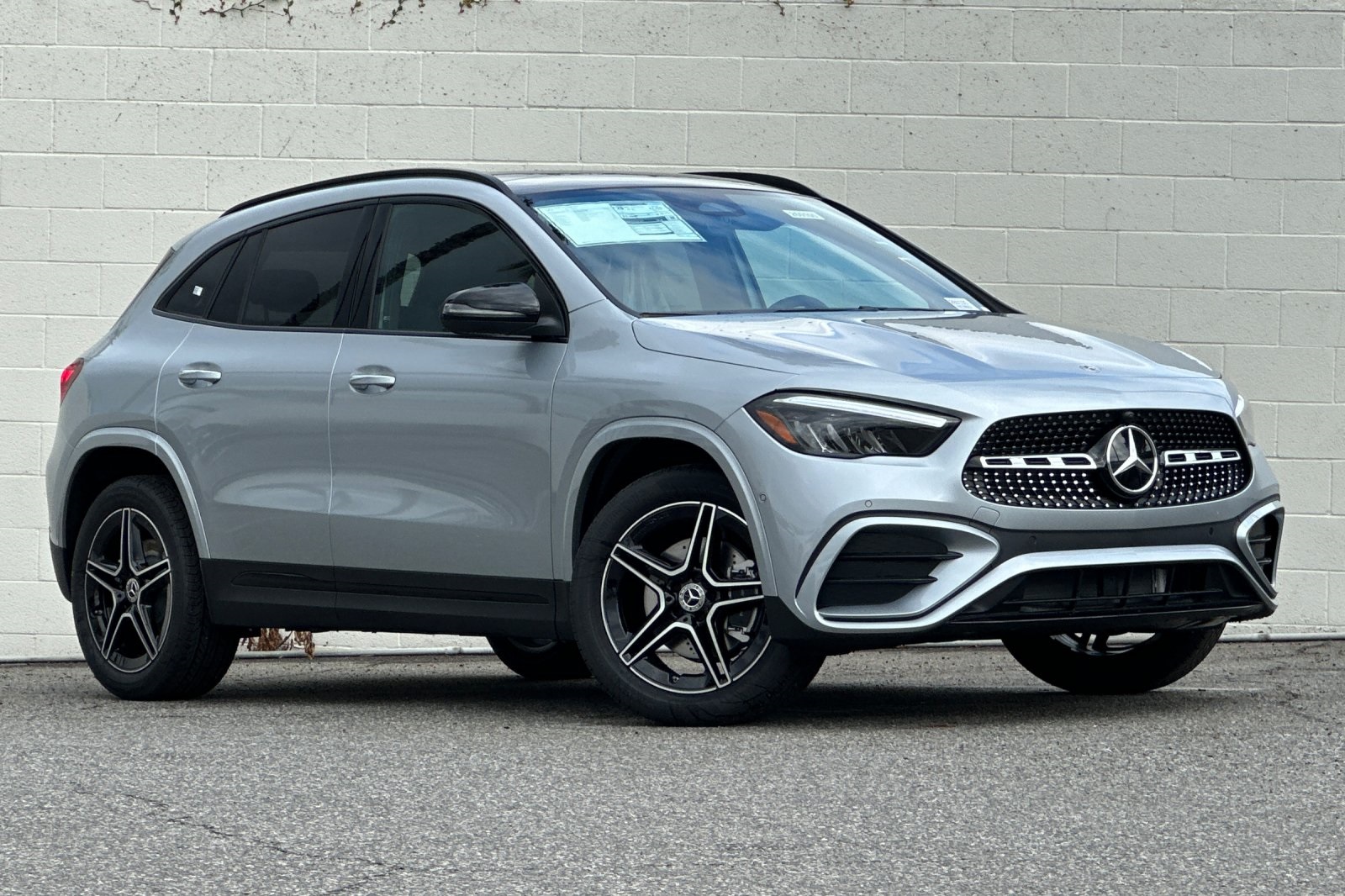 2026 Mercedes Benz GLA 250 photo 2