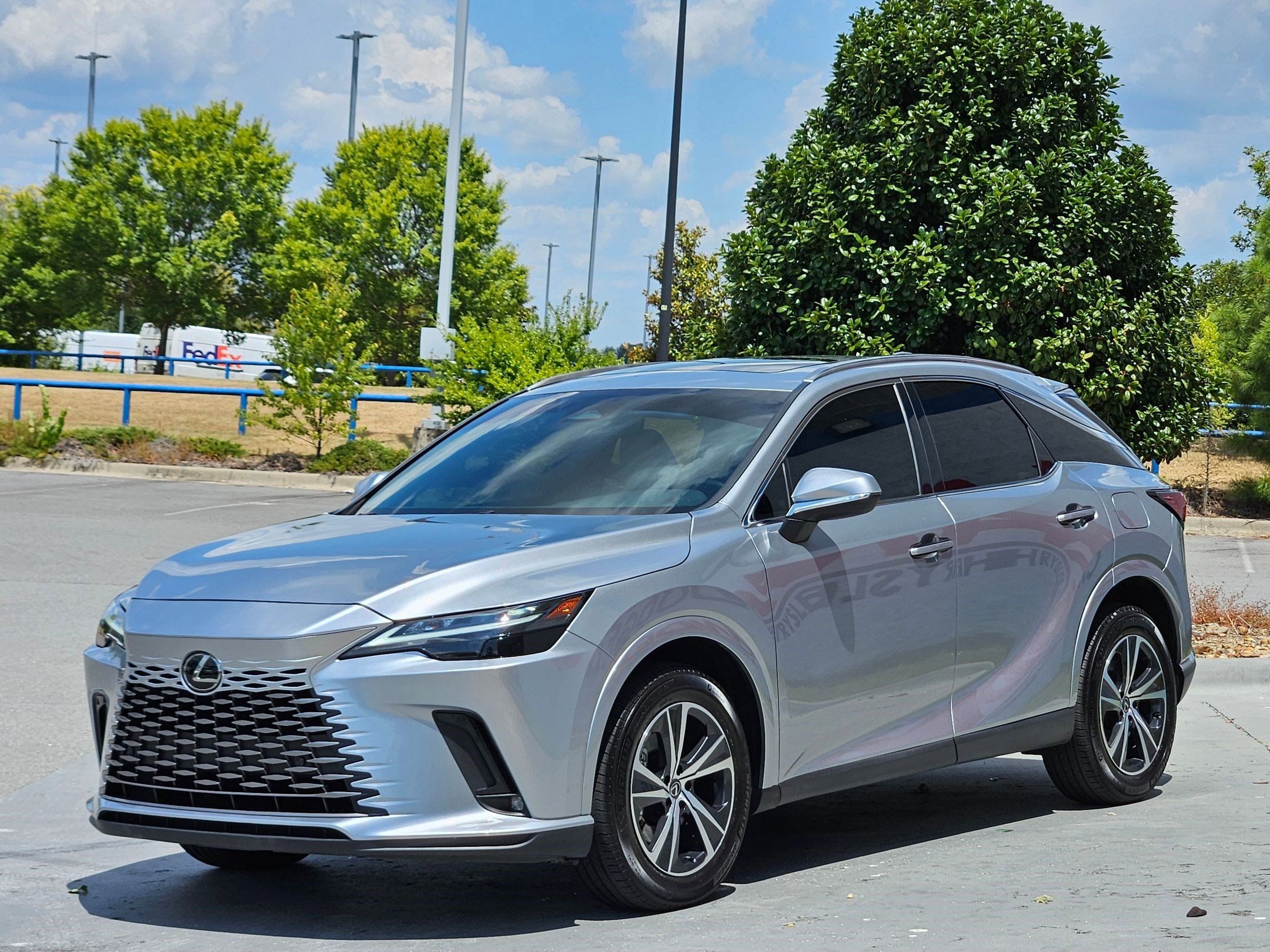 2023 Lexus RX 350 Premium photo 3
