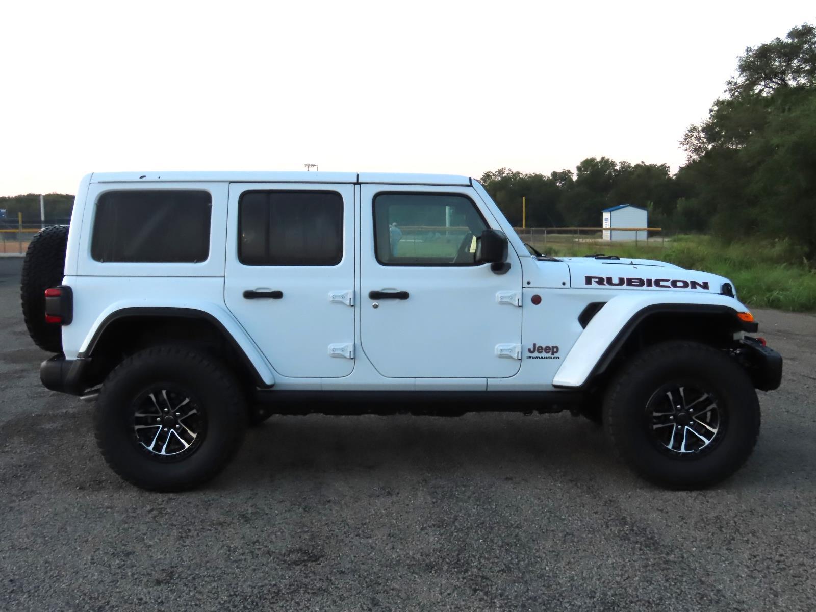 2025 Jeep Wrangler Rubicon X photo 7