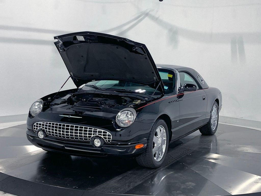 2003 Ford Thunderbird Base photo 27