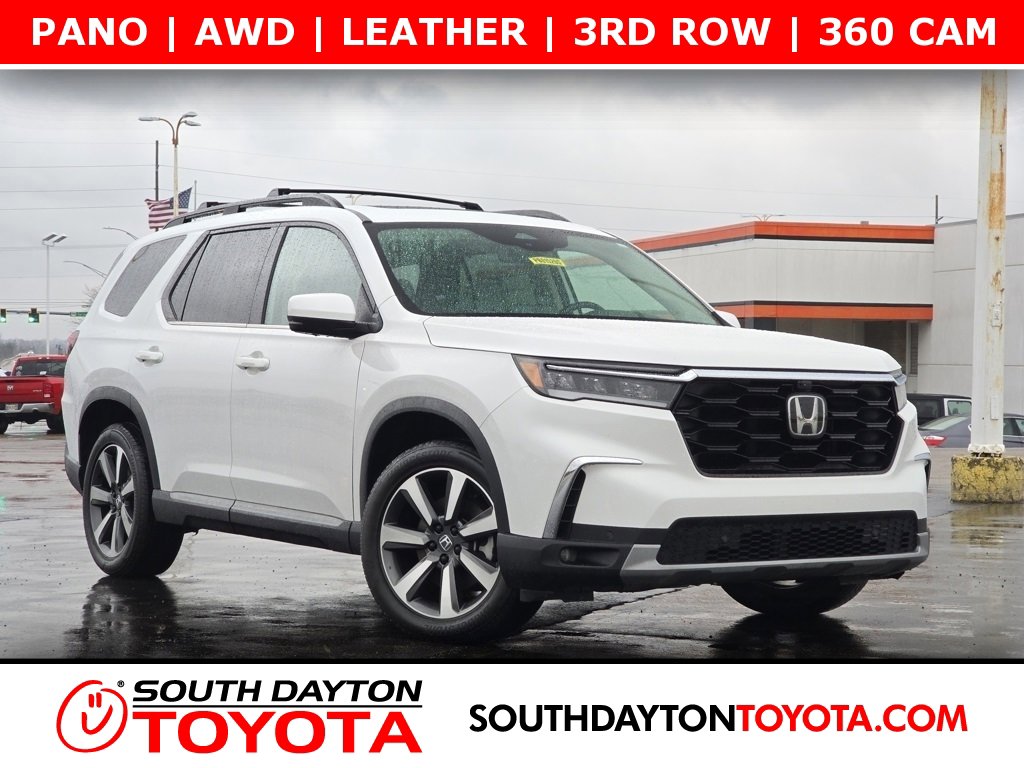 2023 Honda Pilot Elite's photo