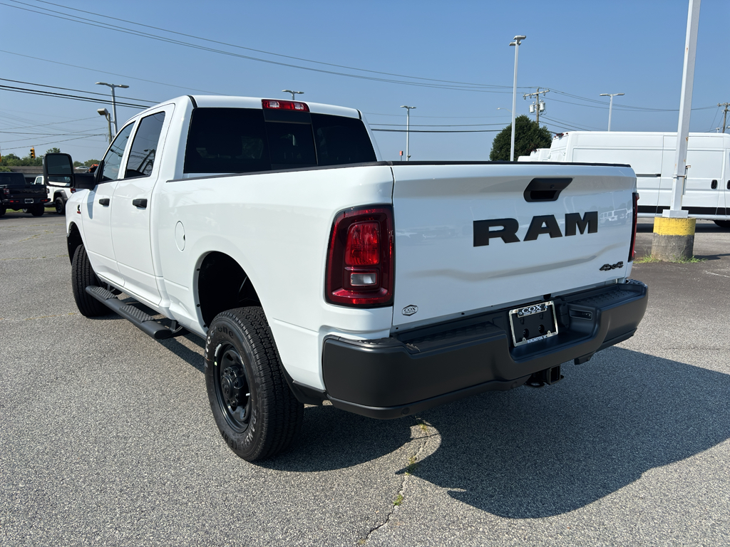 2025 Ram 2500 Tradesman photo 3