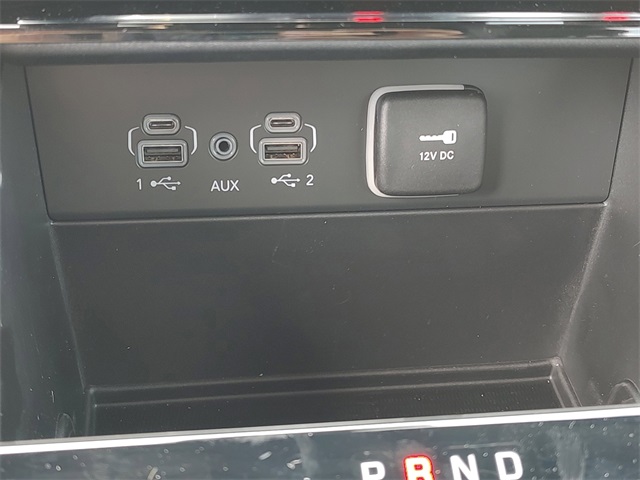 2025 Jeep Grand Cherokee Limited photo 17