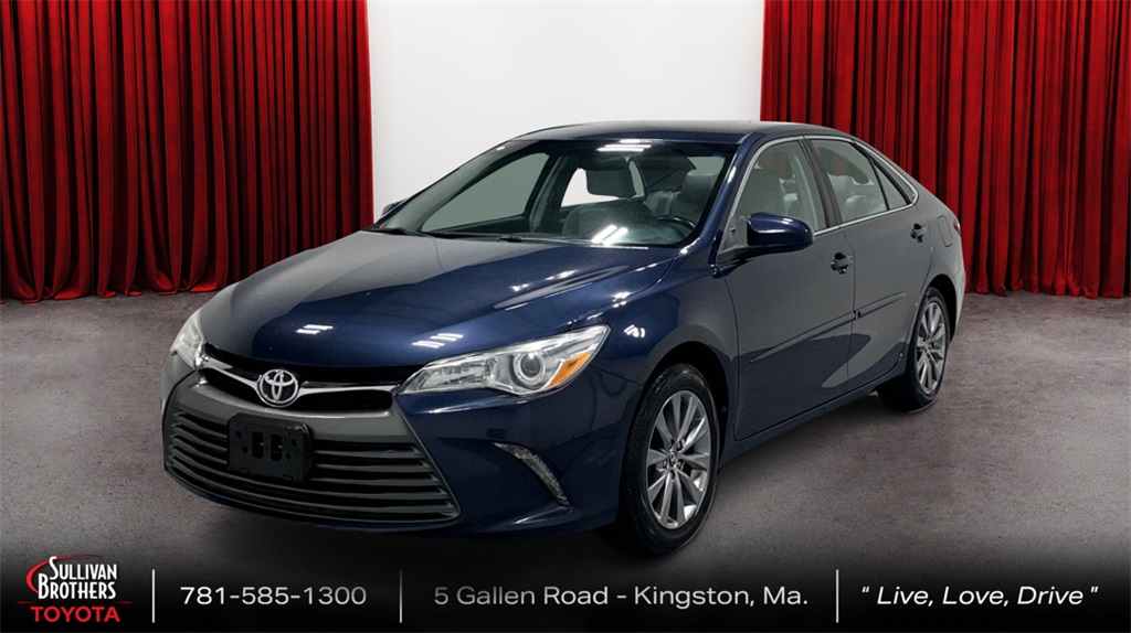 Used 2016 Blue Toyota XLE image 1