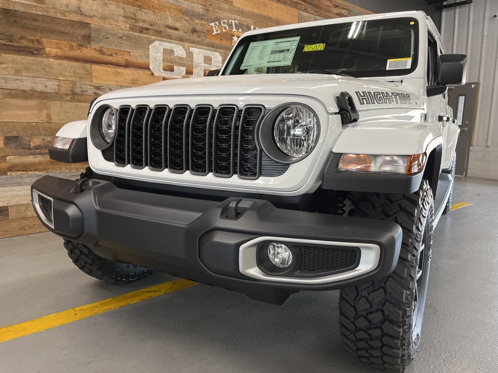 2025 Jeep Gladiator Sport photo 13