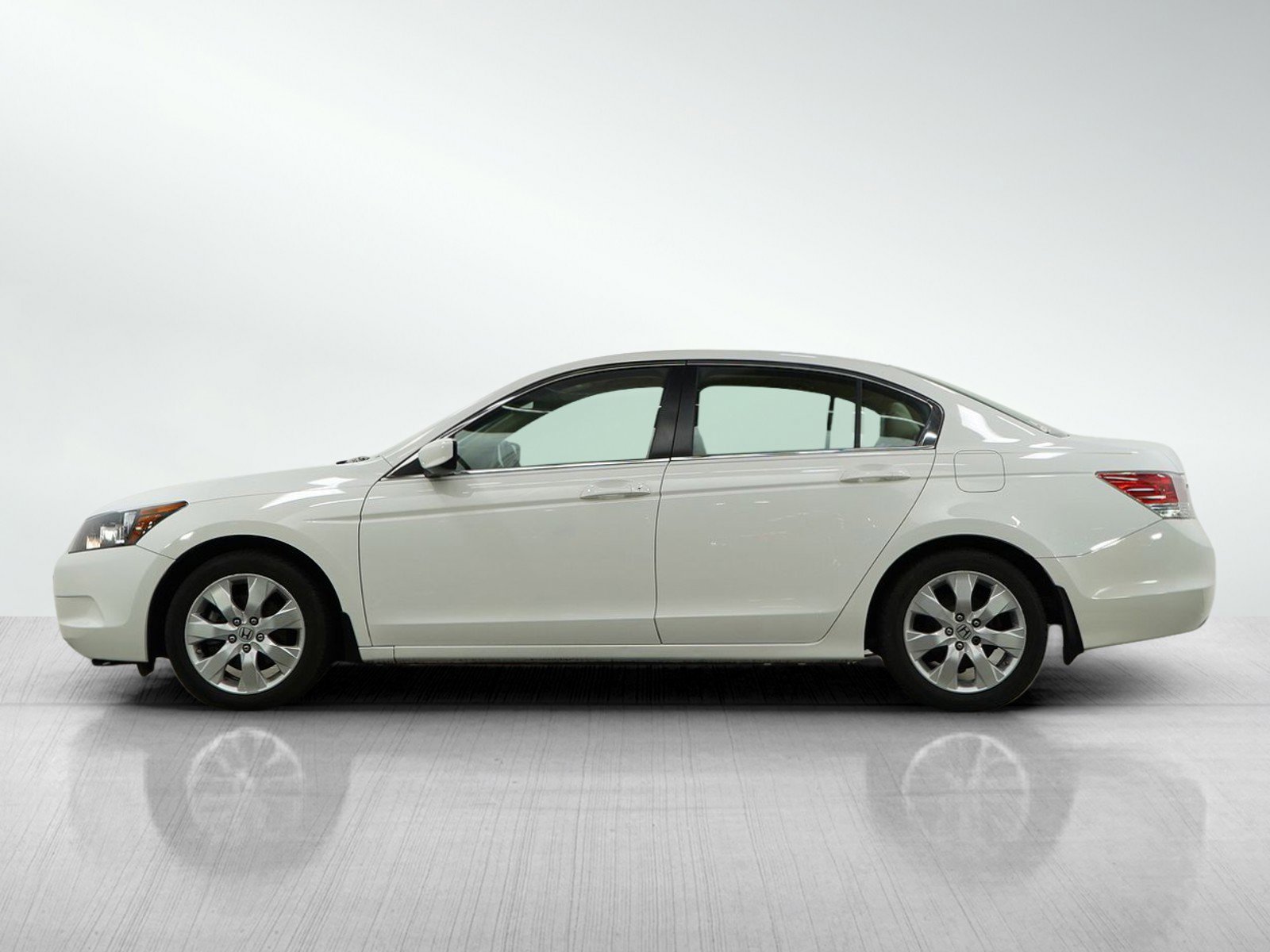 2010 Honda Accord EX photo 2