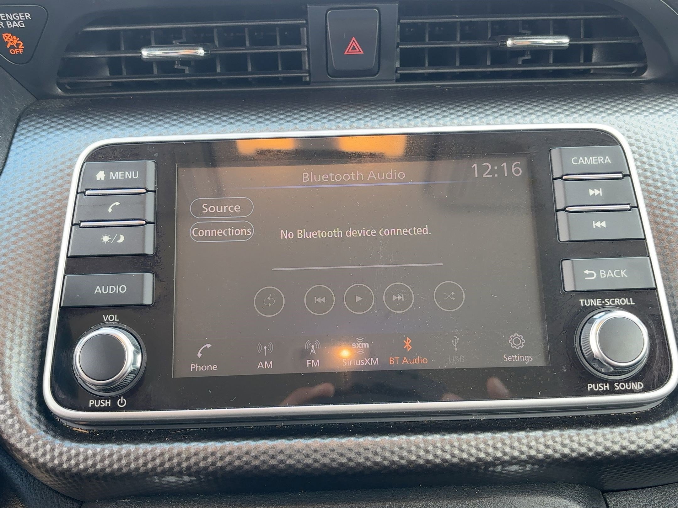 2020 Nissan Kicks SV photo 21