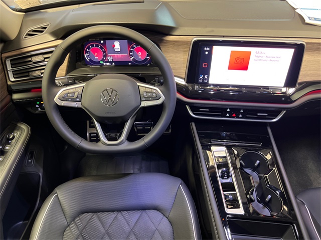 2026 Volkswagen Atlas SEL Premium R-Line photo 12