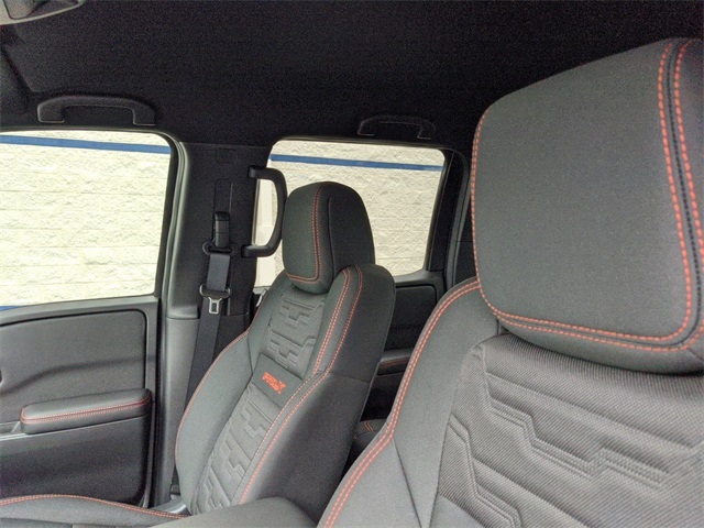 2025 Nissan Frontier PRO-X photo 17