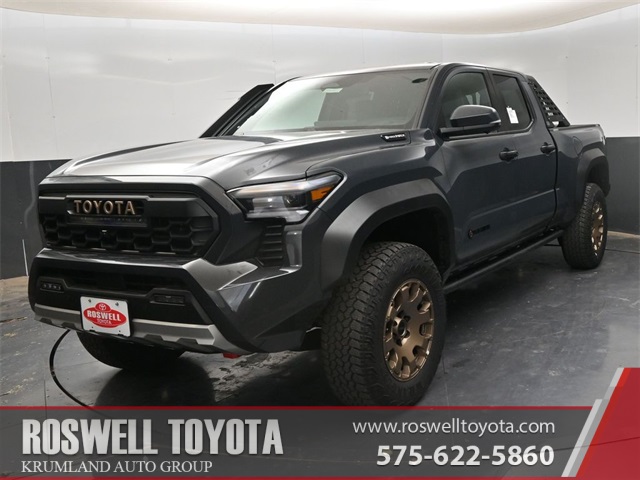 2025 Toyota Tacoma Trailhunter's photo
