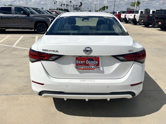 2020 Nissan Sentra SV photo 4