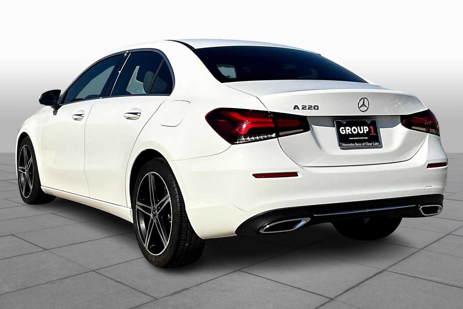 2022 Mercedes Benz A 220 photo 10