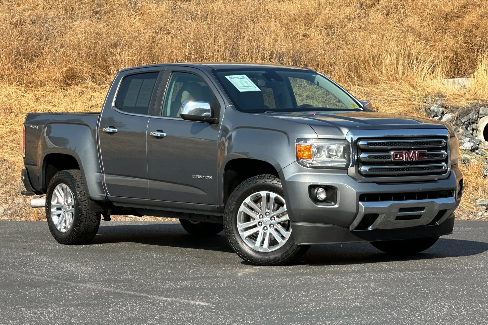 Used 2019 GMC Canyon SLT with VIN 1GTP6DE18K1144656 for sale in Auburn, CA