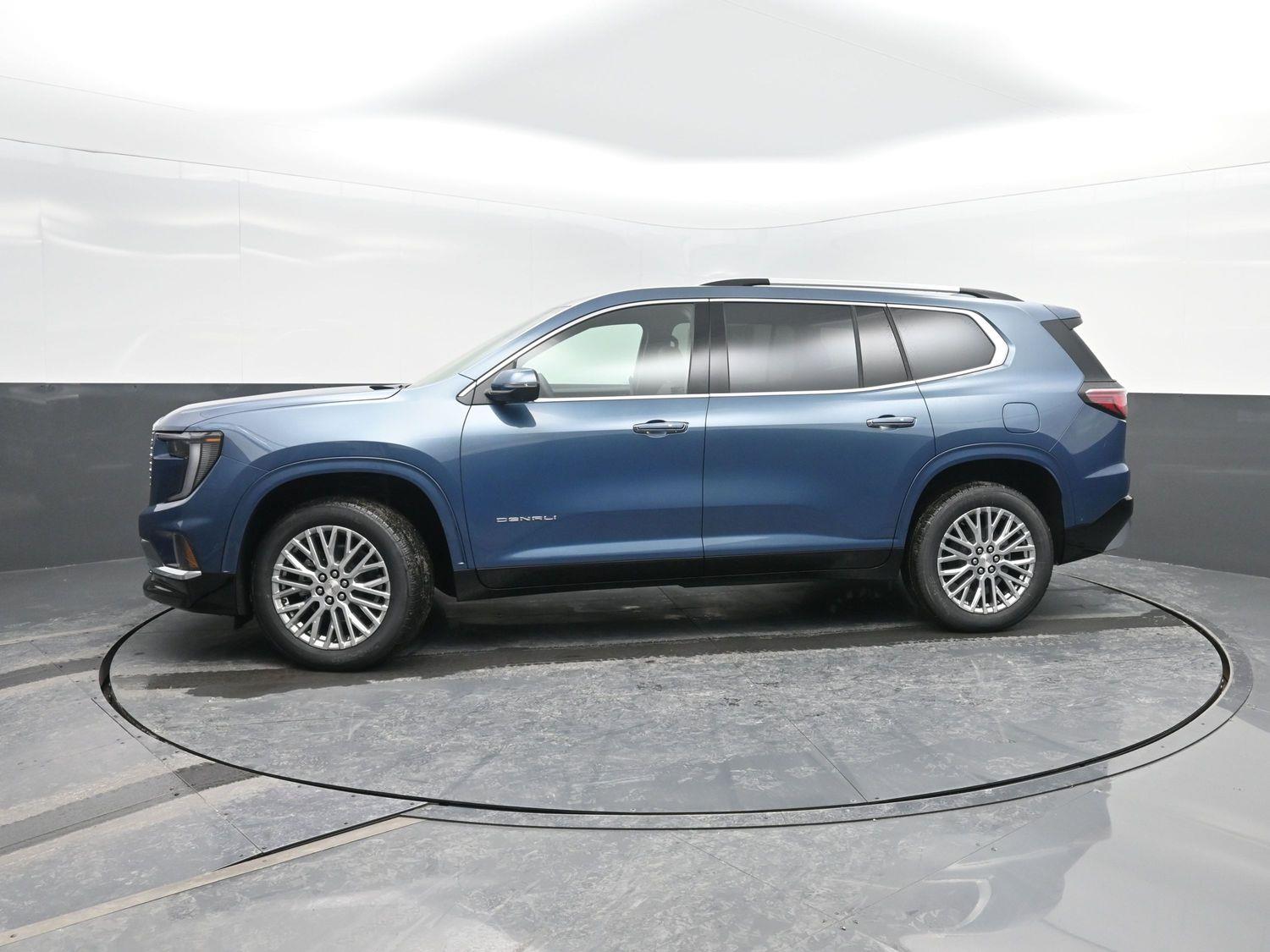 2026 GMC Acadia Denali's photo