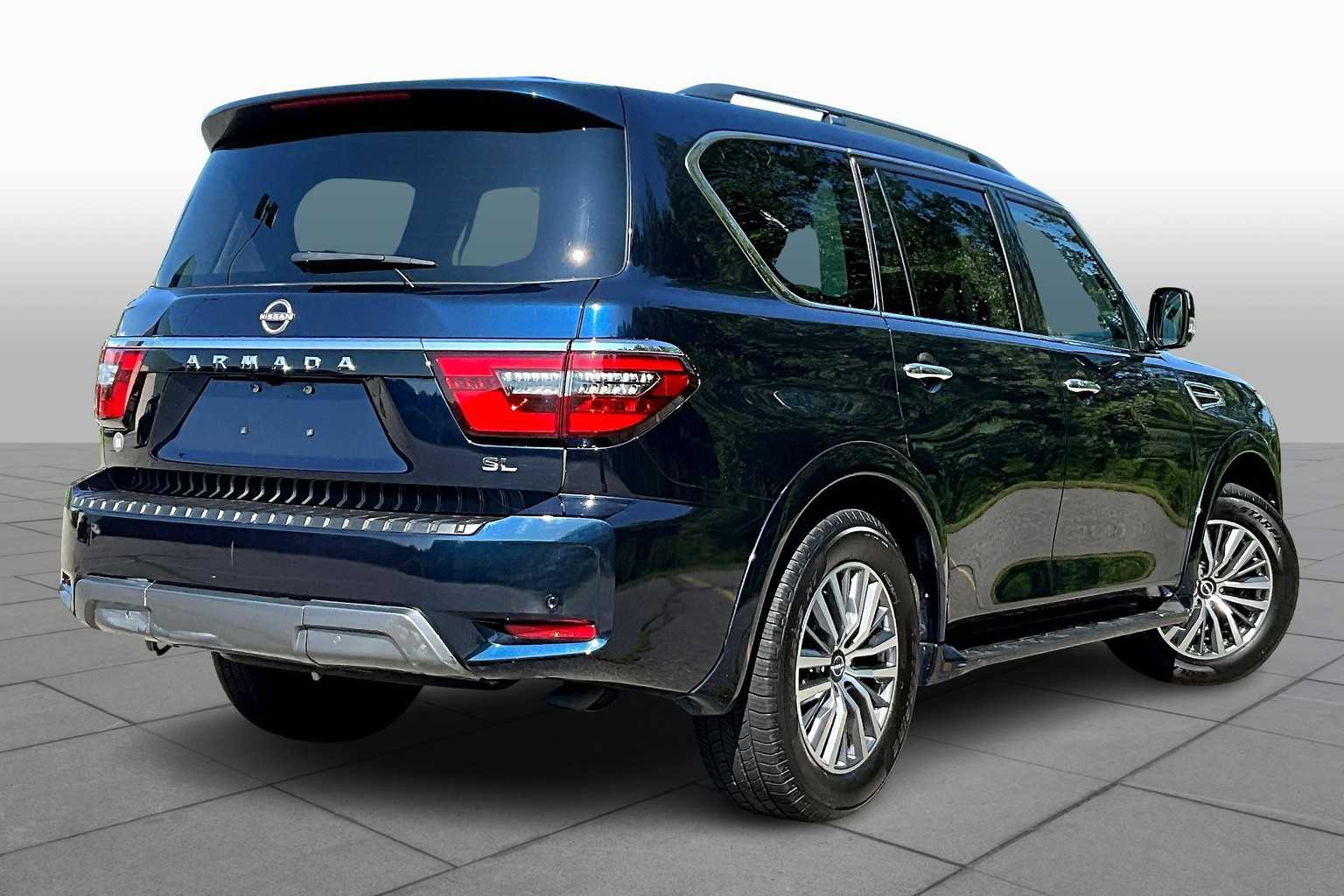 2023 Nissan Armada SL photo 12