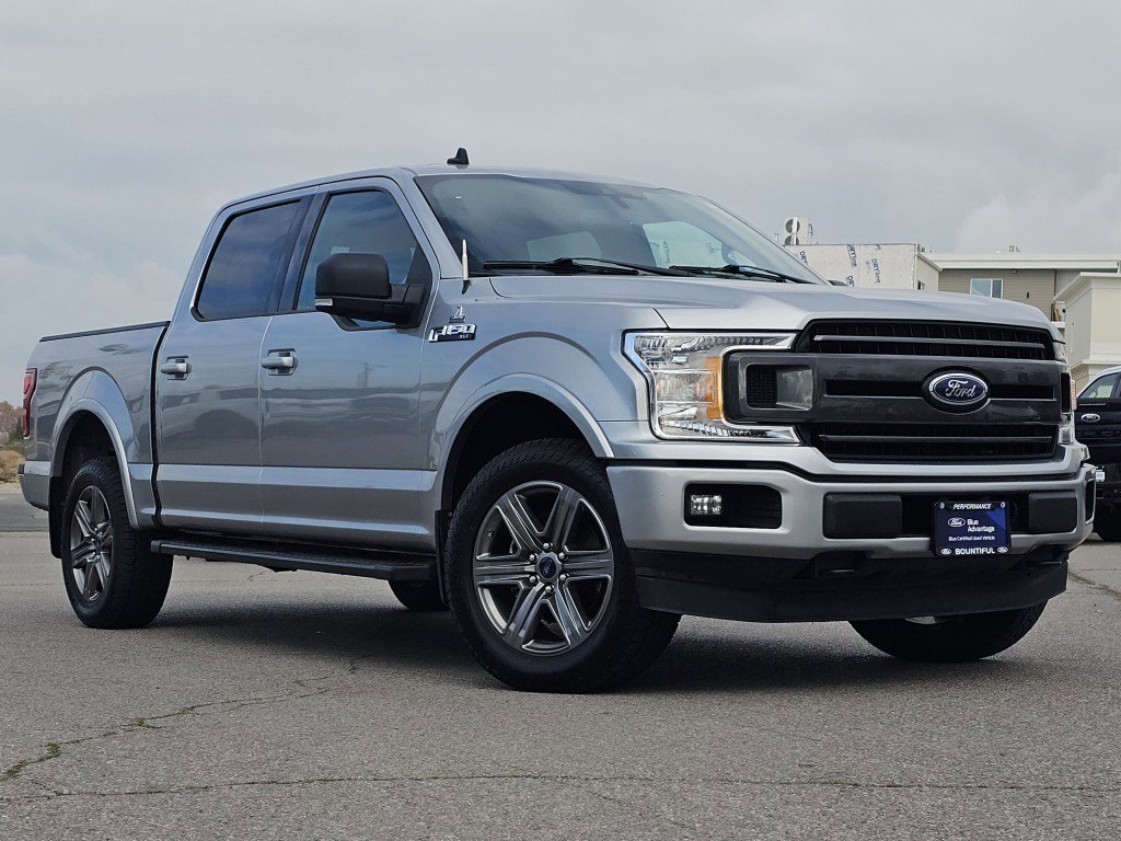 2020 Ford F-150 XLT photo 2