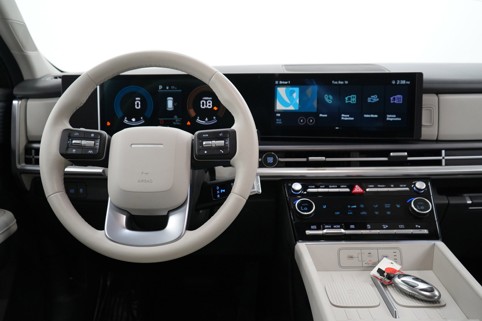 2025 Hyundai Santa Fe SEL photo 10